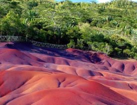 Chamarel's Seven Colored Earths